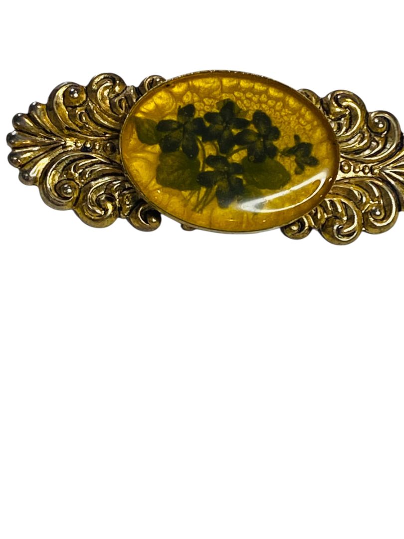 Vintage Goldtone Brooch Pin Dried Flowers in Resin 2"