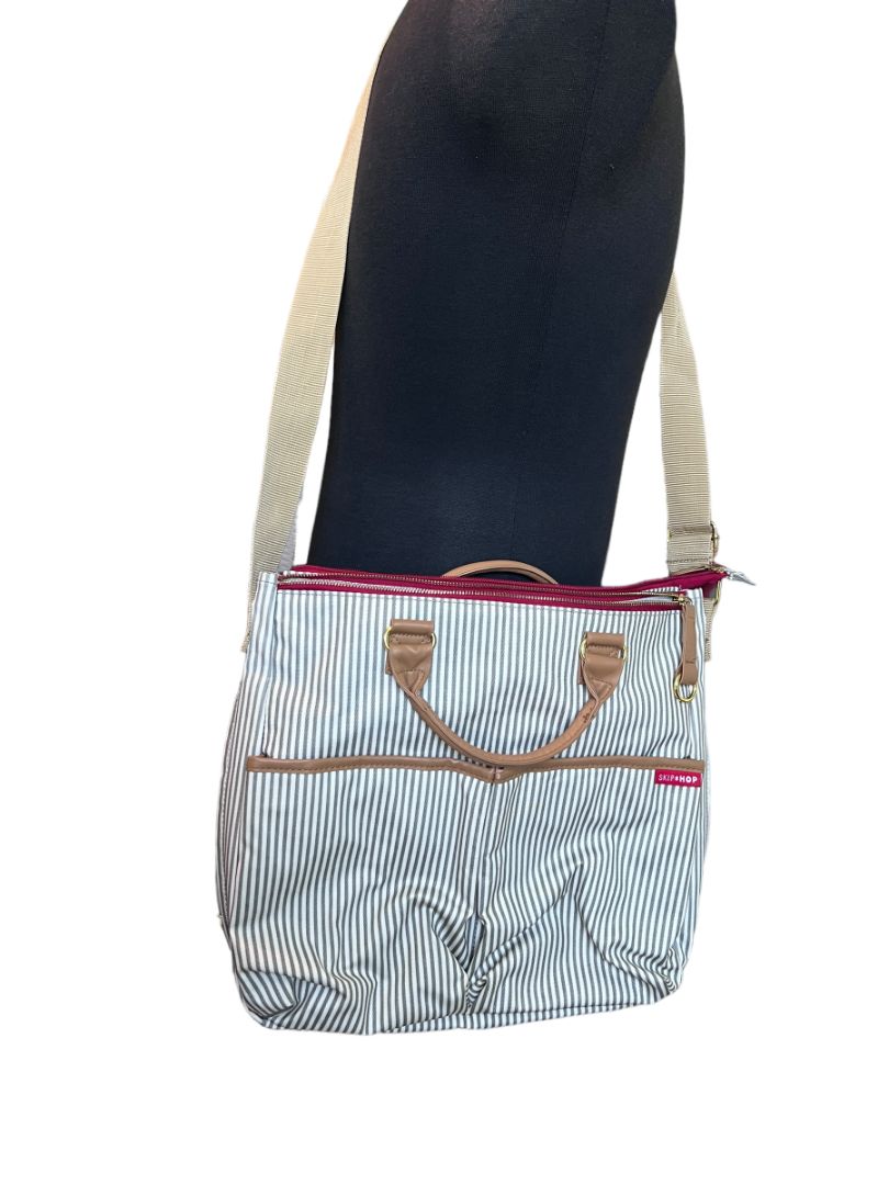 Skip Hop Diaper Bag Iconic Duo Signature Tote with Changing Pad & Stroller Attachement in French Stripe Pattern