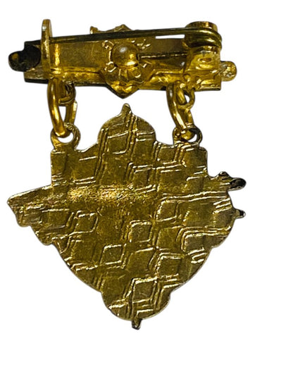 Vintage US Military Goldtone Marksmanship Badge Medal Pin 1.1" Hong Kong