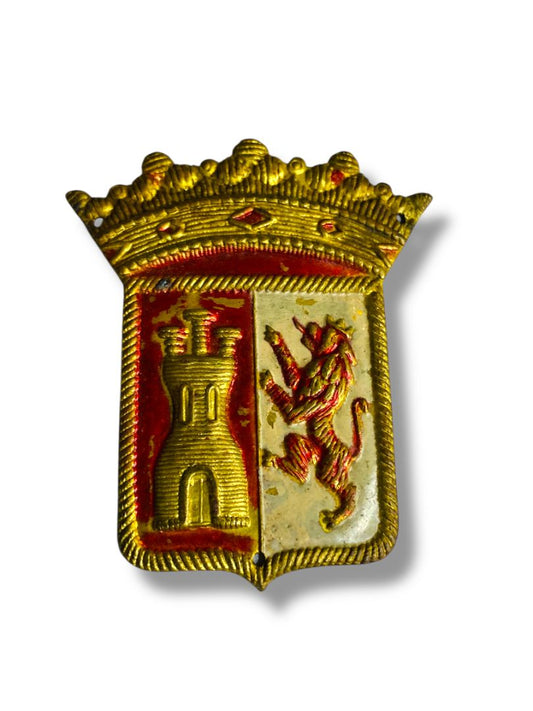 Vintage Spanish Heraldic Badge Metal Goldtone Red 2.25"