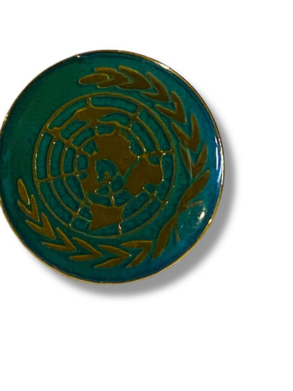 Vintage United Nations Lapel Pin Resin Green Goldtone .7" Diameter