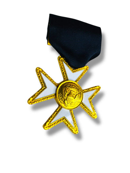 Vintage Widows Medal Masons Virginia Masonic White Enamel Maltese Cross Pin