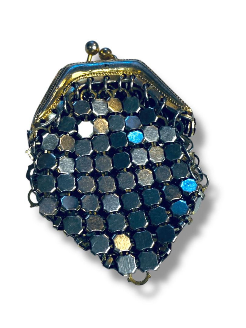 Small 2.25" Change Accessory Purse Hinged Silvertone Goldtone Mesh