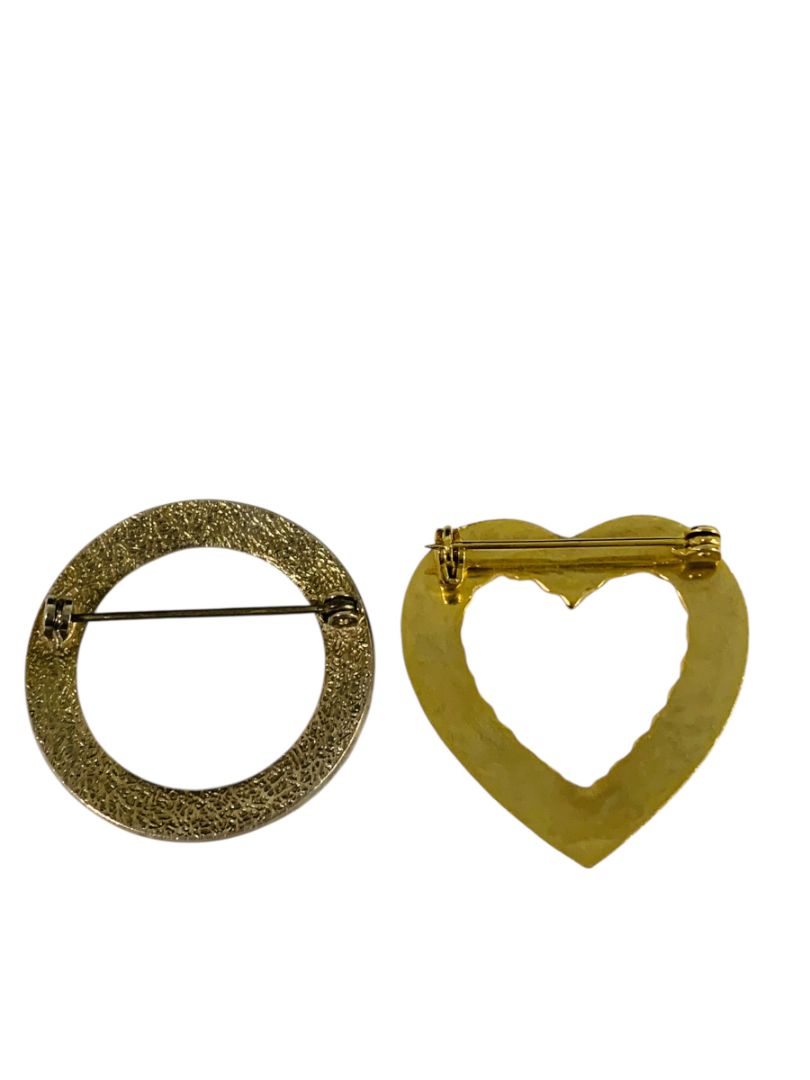 Set of 2 Vintage Goldtone Brooches Heart Circle Textured 1.25"