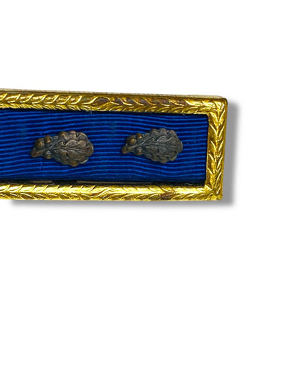 Vintage US Military Presidential Unit Citation Ribbon Bar Pin 2 Awards 1.5" Gold Frame