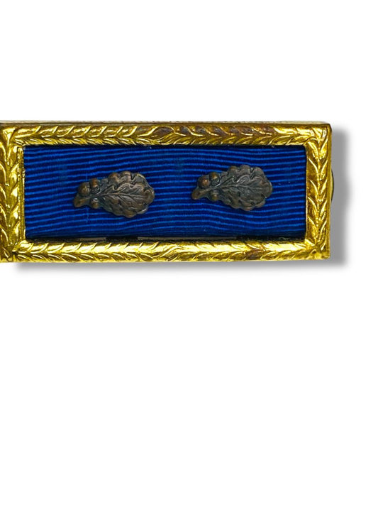 Vintage US Military Presidential Unit Citation Ribbon Bar Pin 2 Awards 1.5" Gold Frame