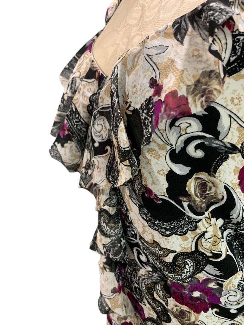 Medium White House Black Market WHBM Womens Tank Blouse Ruffle