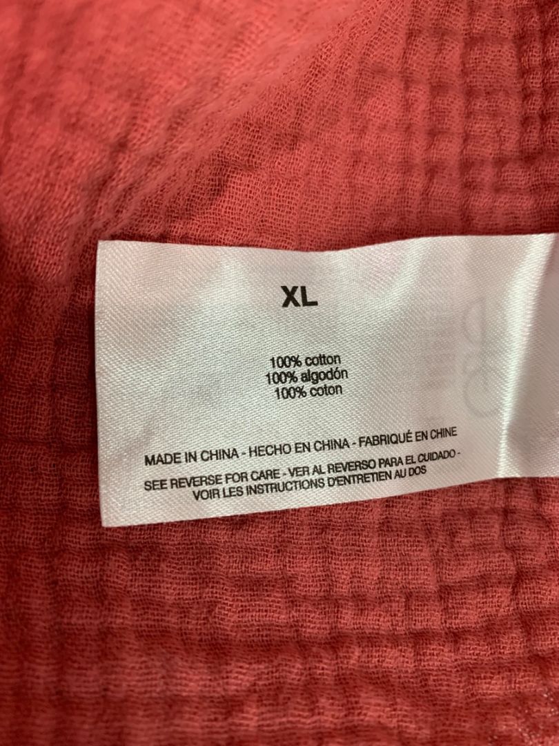 Size XL Jessica Simpson Womens Button Up Coral Textured Shirt