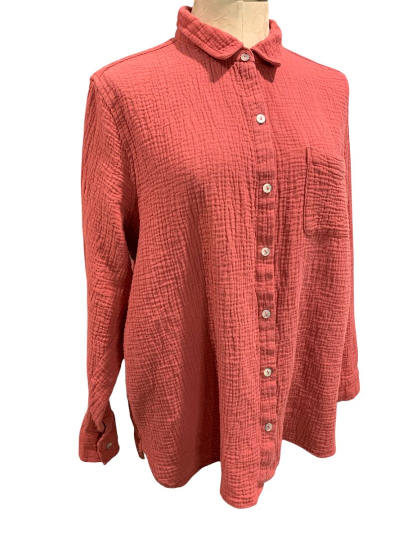 Size XL Jessica Simpson Womens Button Up Coral Textured Shirt