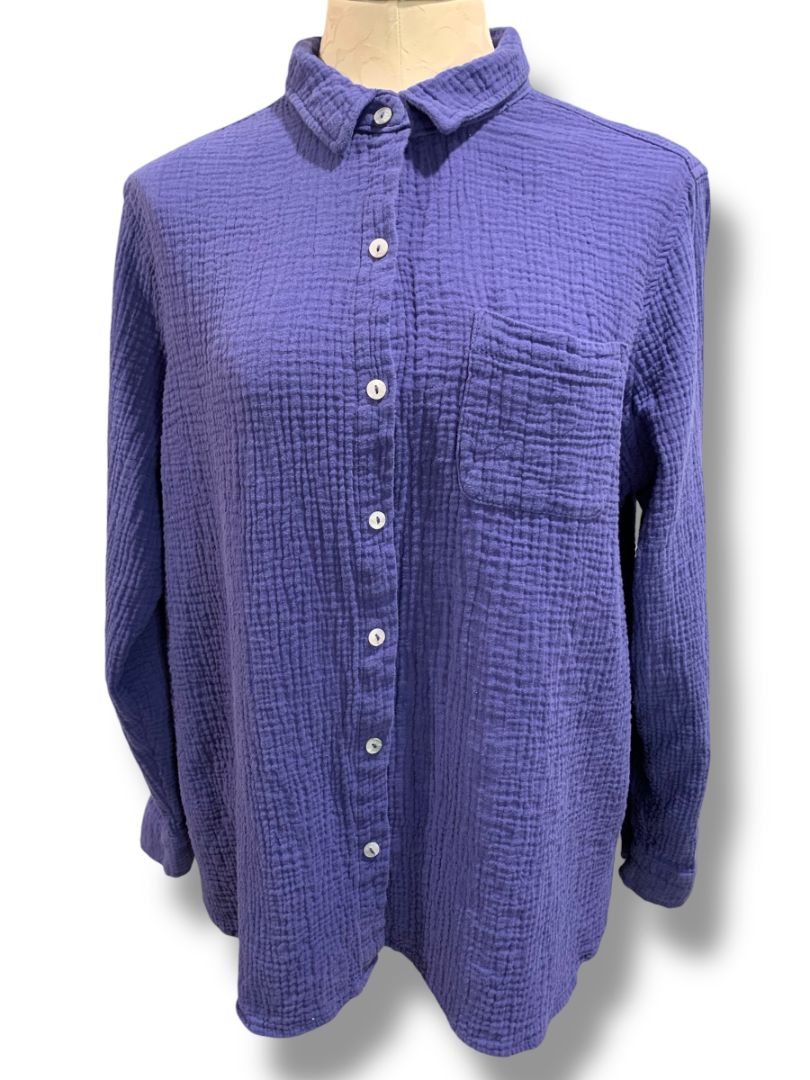 Size XL Jessica Simpson Womens Button Up Purple Textured Shirt