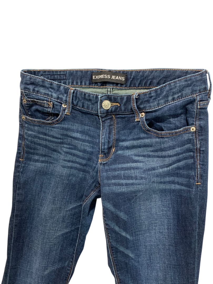 Size 8R Express Jeans Womens Barely Boot Denim Low Rise