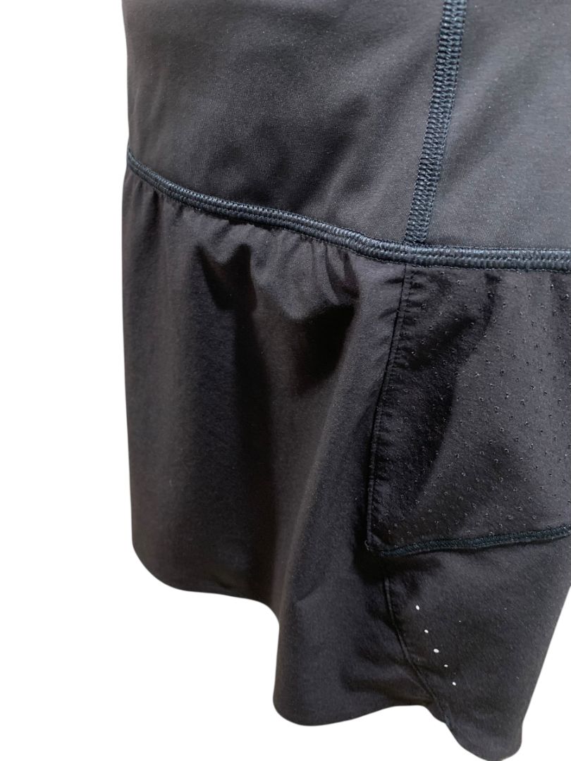 Size Small Athleta Black Run with it Skort Jupe-Short. 14"