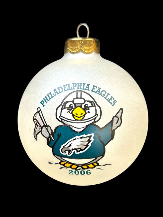 2006 Philadelphia Eagles Frosted Glass Ball Ornament 3.2" Football Mascot