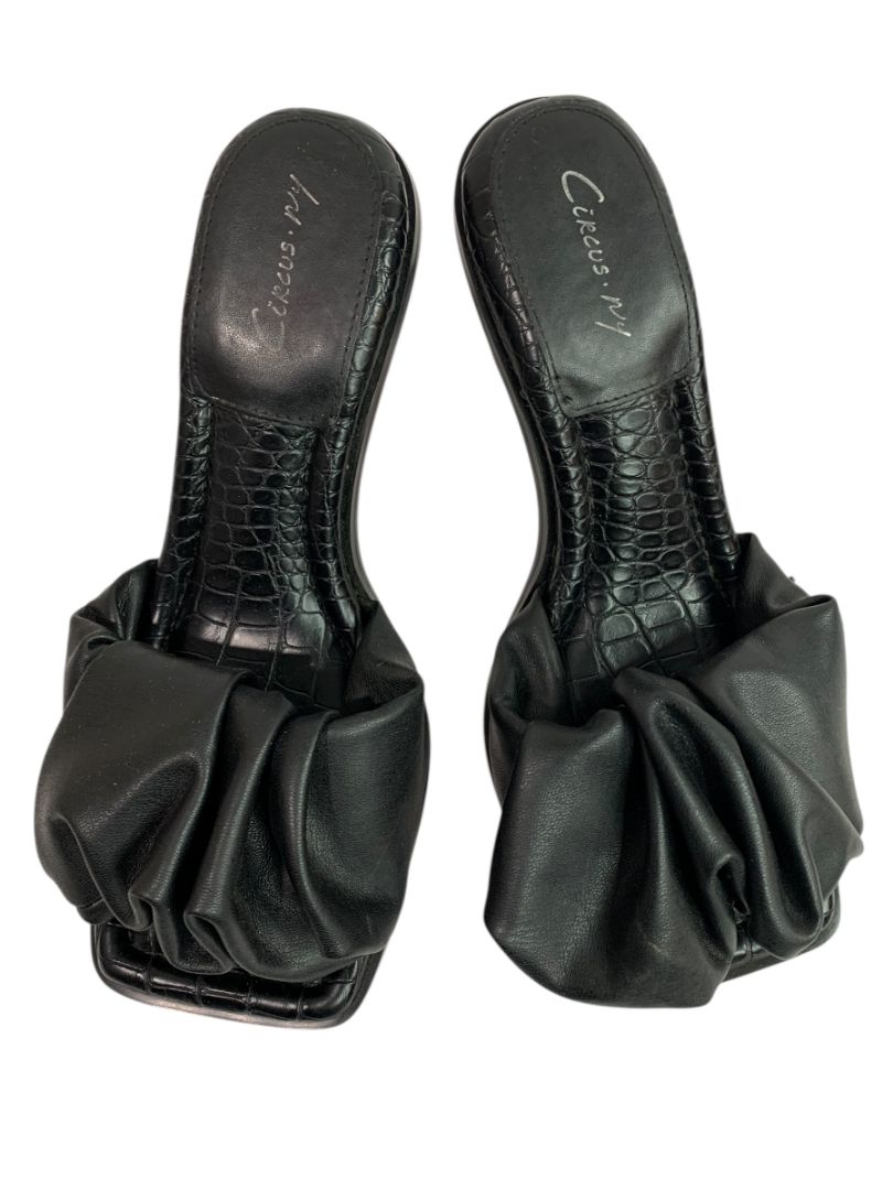 Size 8M Circus by Sam Edelman Slade Black Leather 3" Heel Slides