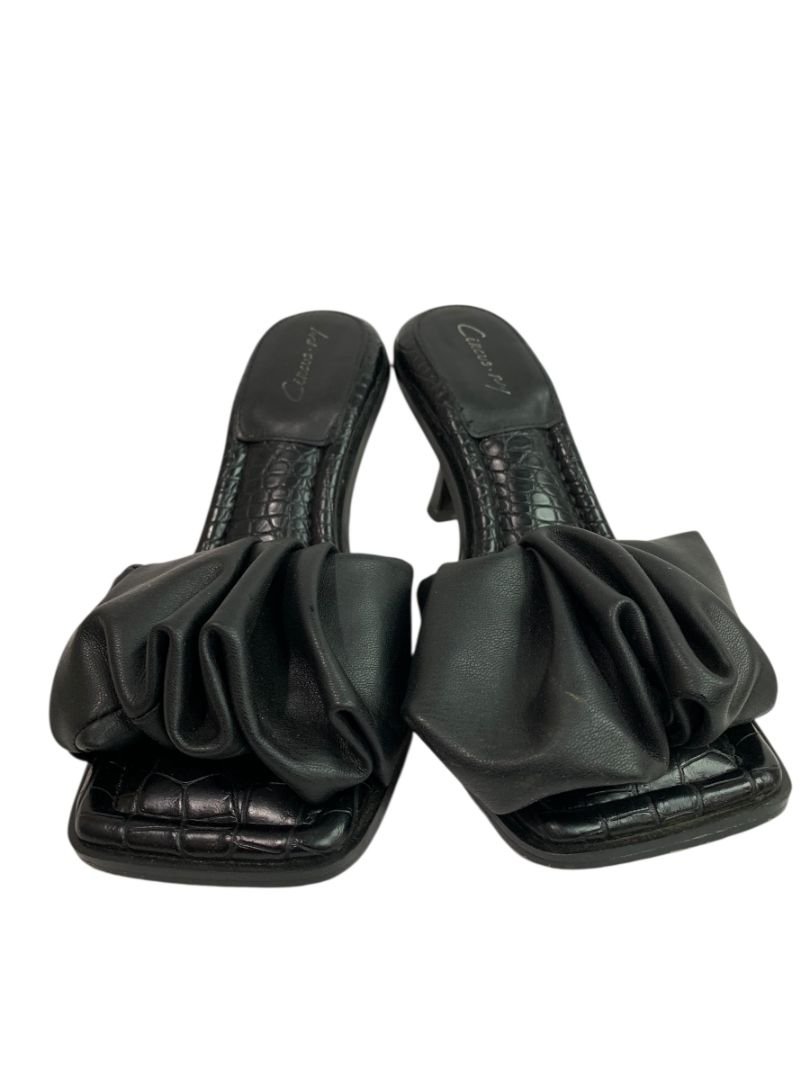 Size 8M Circus by Sam Edelman Slade Black Leather 3" Heel Slides