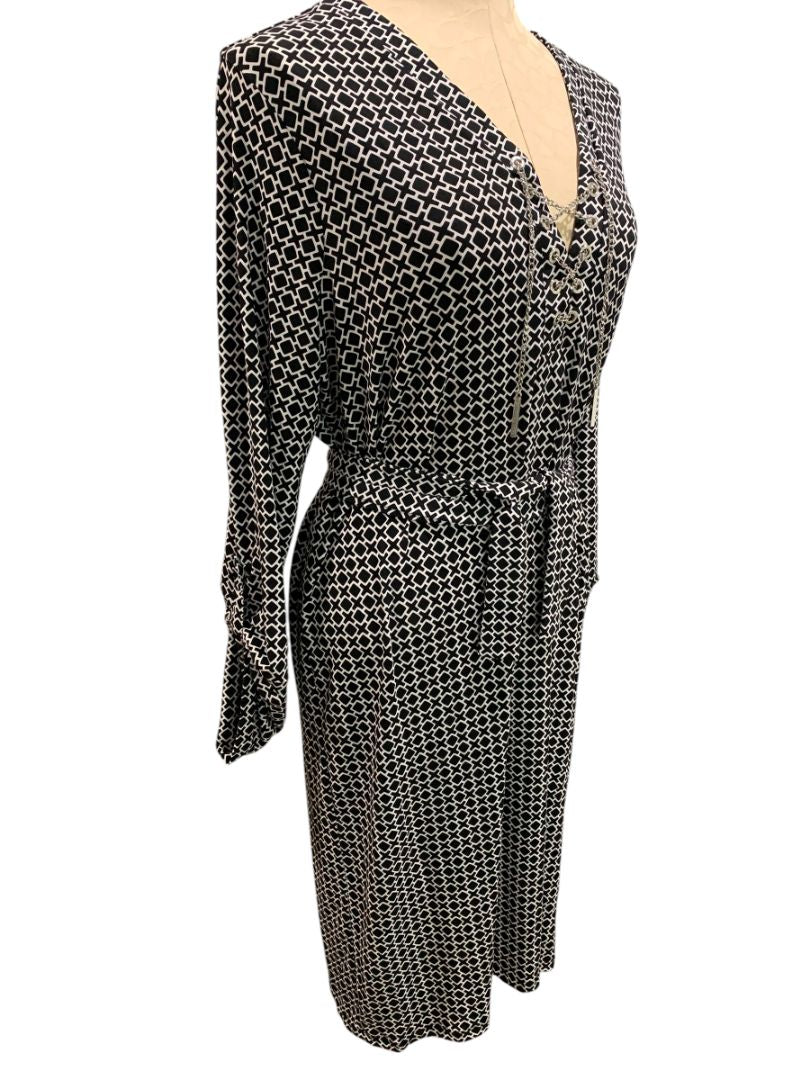 Size 1X Michael Kors Black White Belted Dress Chain Lace Up Neckline