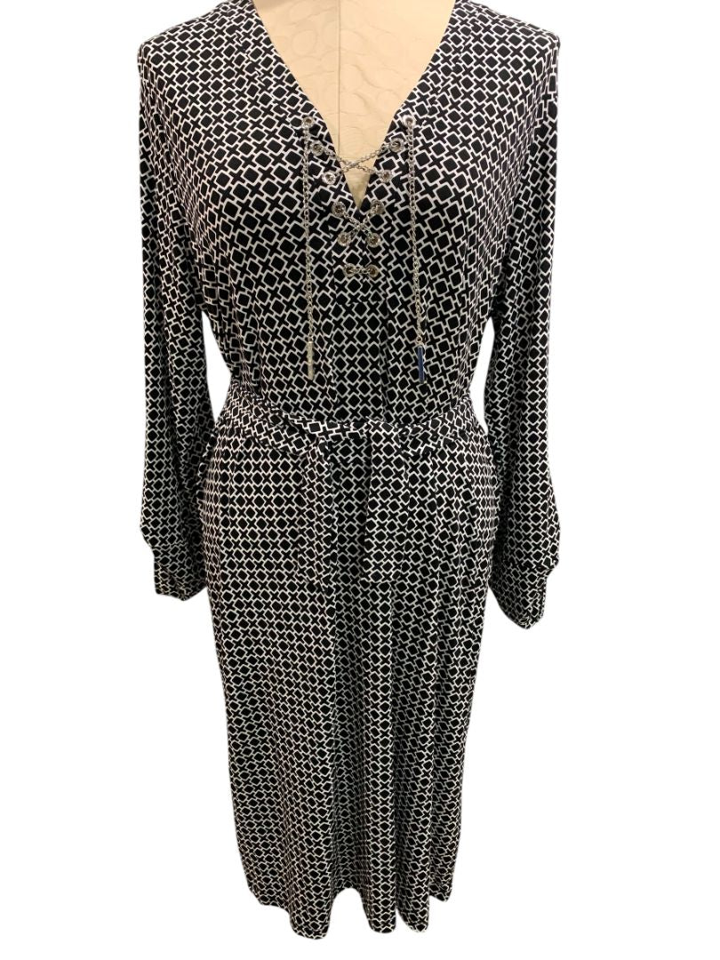 Size 1X Michael Kors Black White Belted Dress Chain Lace Up Neckline