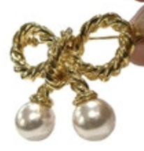 Vintage Gold Tone Faux Pearl Braided Bow Pin Brooch Rope