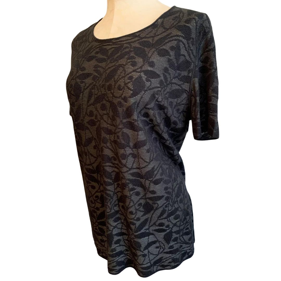 Size 16 Armani Collezioni Black Textured Lightweight Short Sleeve Sheer Made in Italy