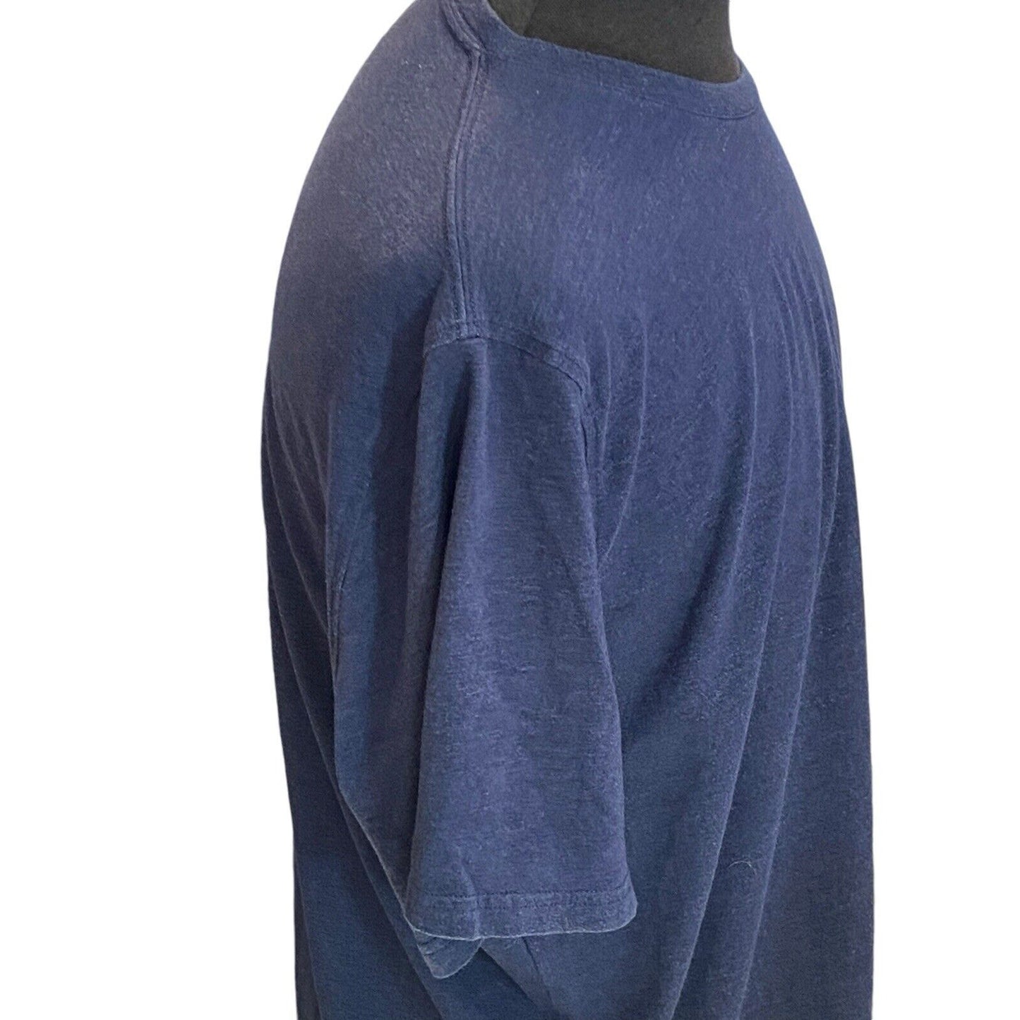 Size XL Men’s Under Armour Heat Gear Solid Shirt Crew Neck Athletic Shirt