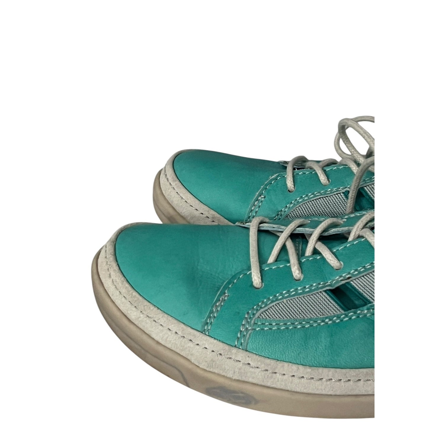 7.5 Turquoise CLOUD Brand Sneakers Size 38 Leather Comfort