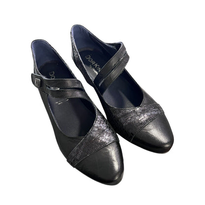 Size 8 (38) Women’s DorKinG Mary Jane’s Metallic Pewter Navy Shoes Heels
