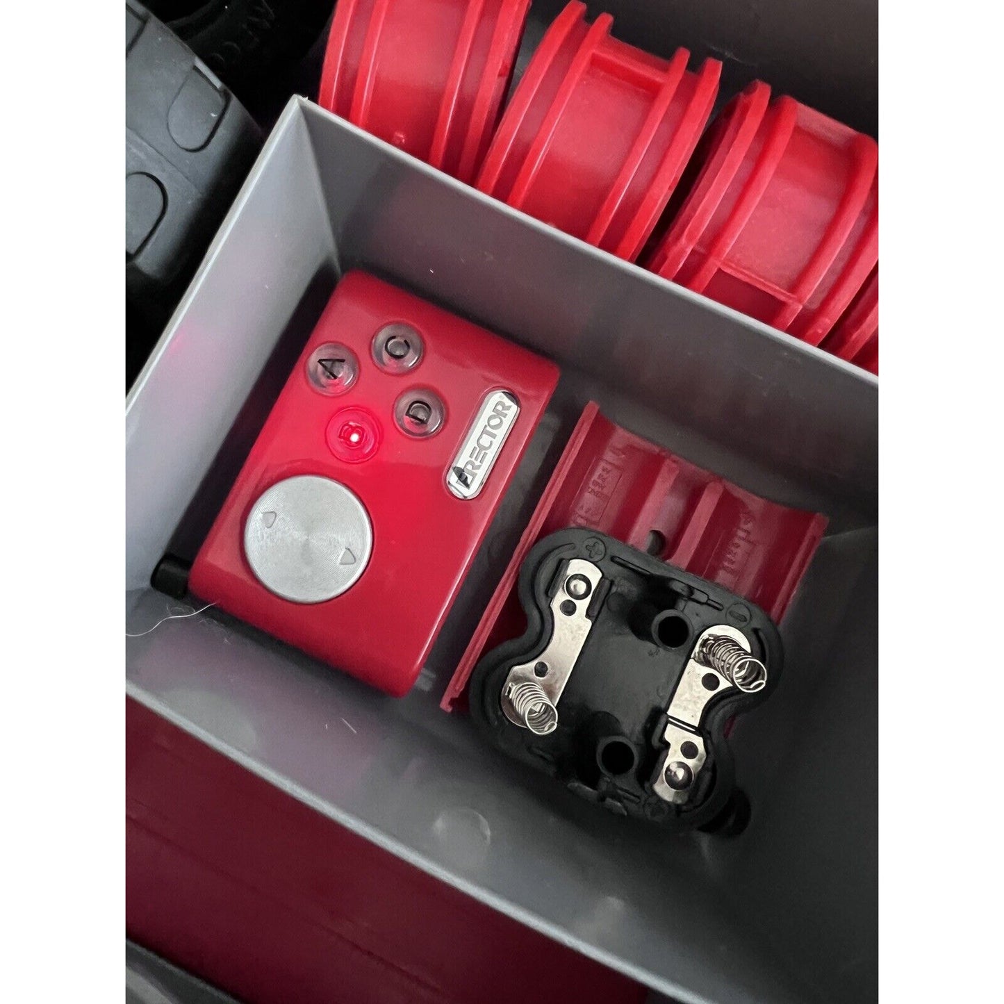 Meccano Motorized Remote Control Erector Set #416460 Preowned Case