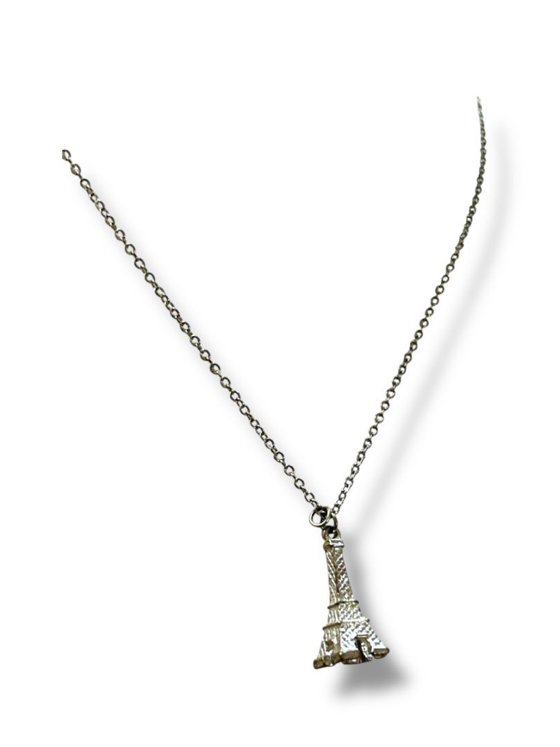 Claires Dimensional Eiffel Tower Pendant Necklace 17-20" Silvertone