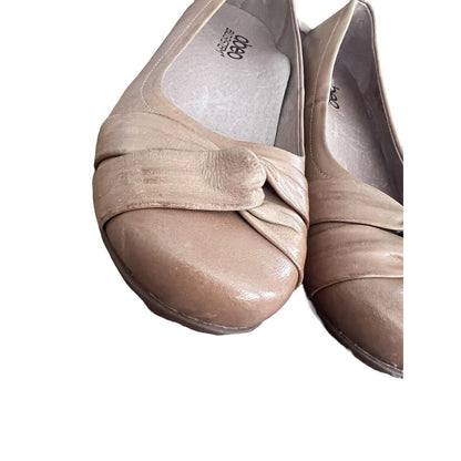 Size 7 N Abeo Terrie Women's Flat Shoes Leather Tan NWOB