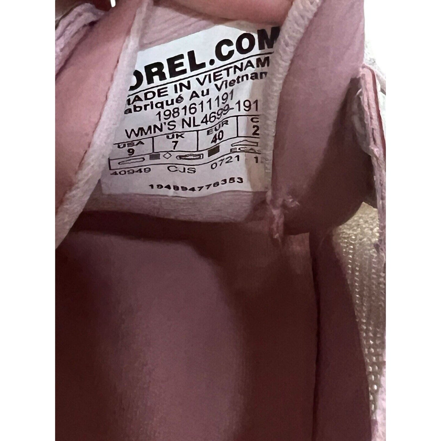 Size 9 Sorel Kinetic RNEGD Float Sneaker Women's Chalk Eraser Pink Mesh shoes