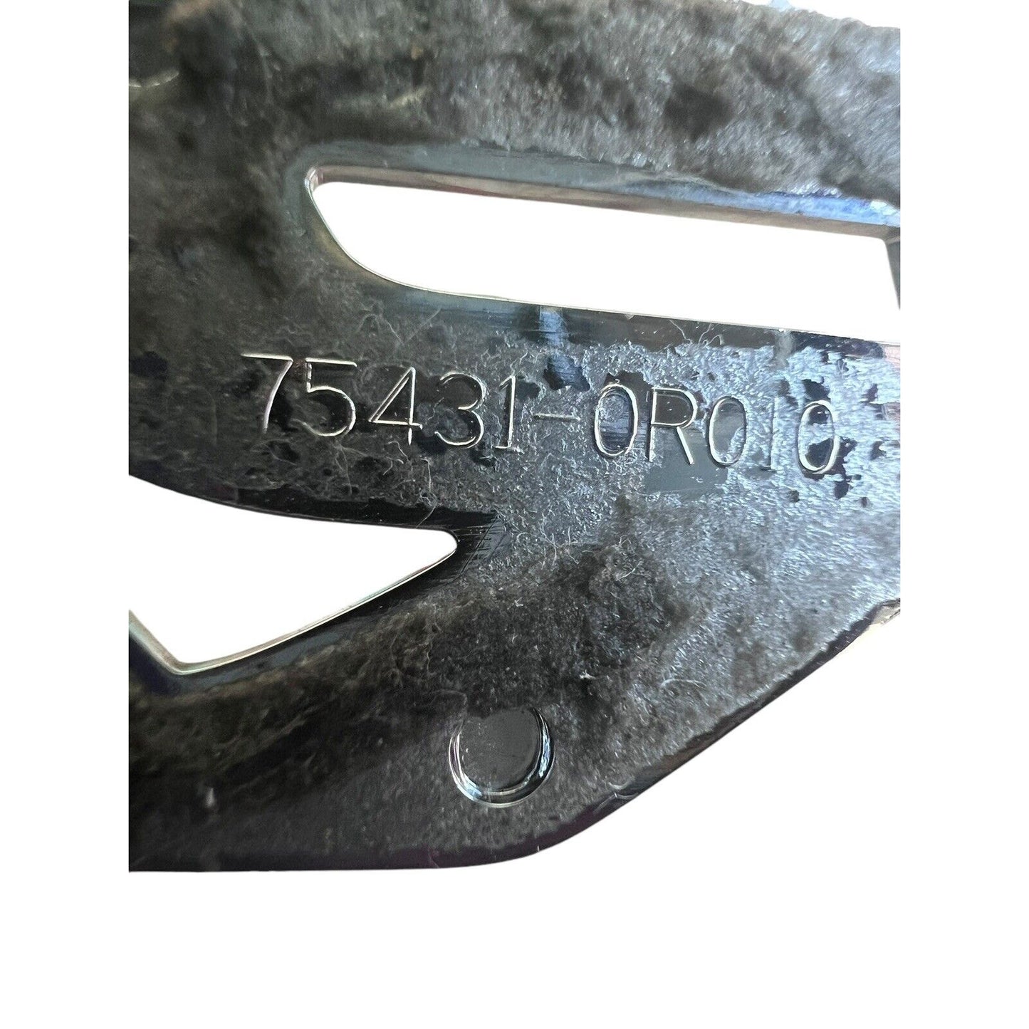 Genuine OEM Toyota 75431-0R010 "RAV4" Rear Liftgate Emblem 2013-2015