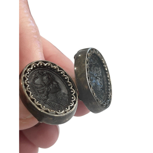 Vintage Davinci Sterling Silver and carved onyx Cufflinks Roman Image