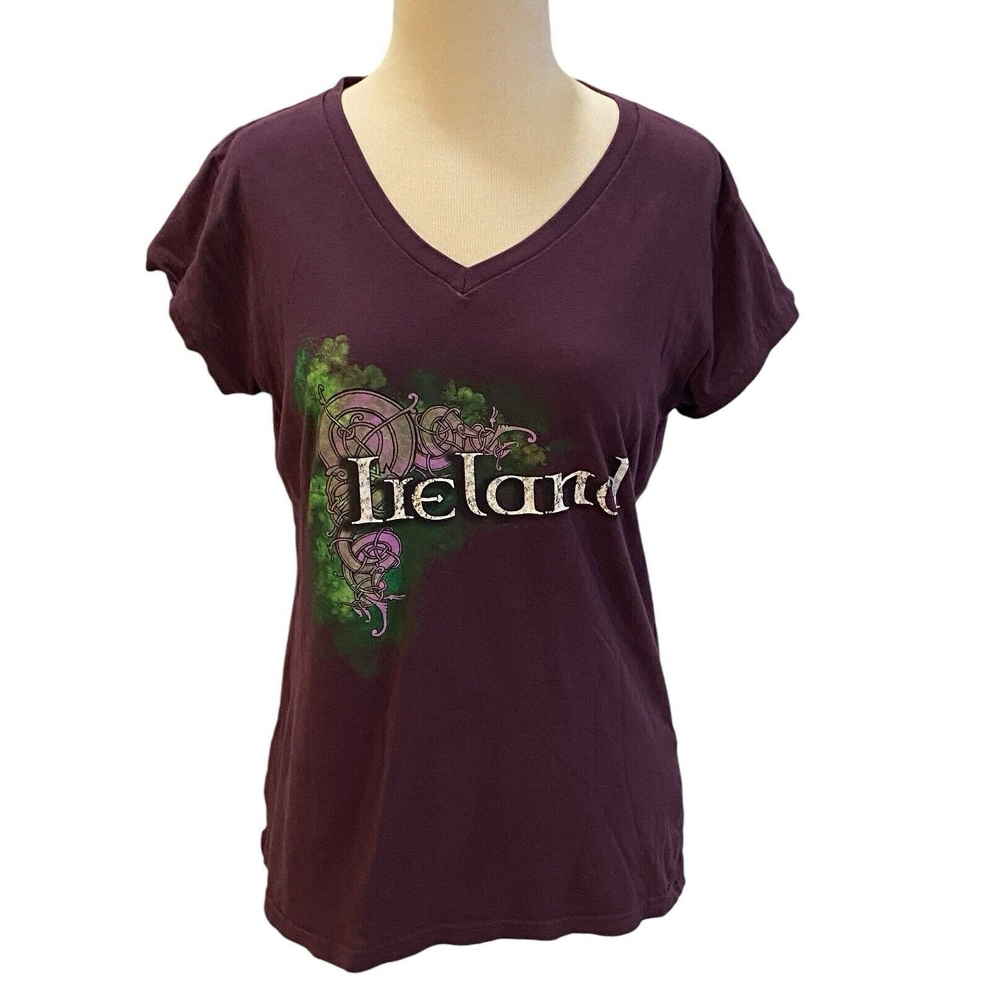 Size Large Traditional Craftware Purple Ireland Graphic T-Shirt Blouse Tee