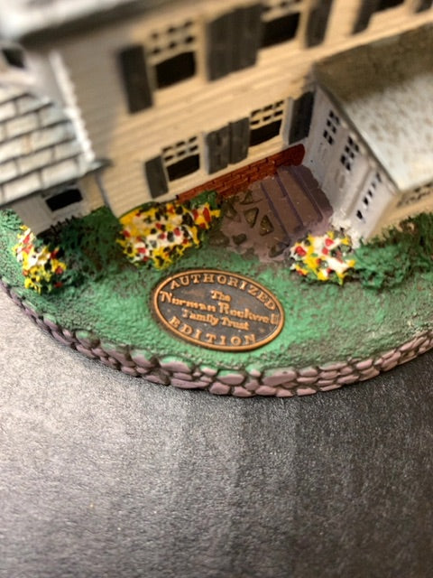1990 Rhodes Studios Rockwells Hometown Collection Rockwell's Residence House Figurine