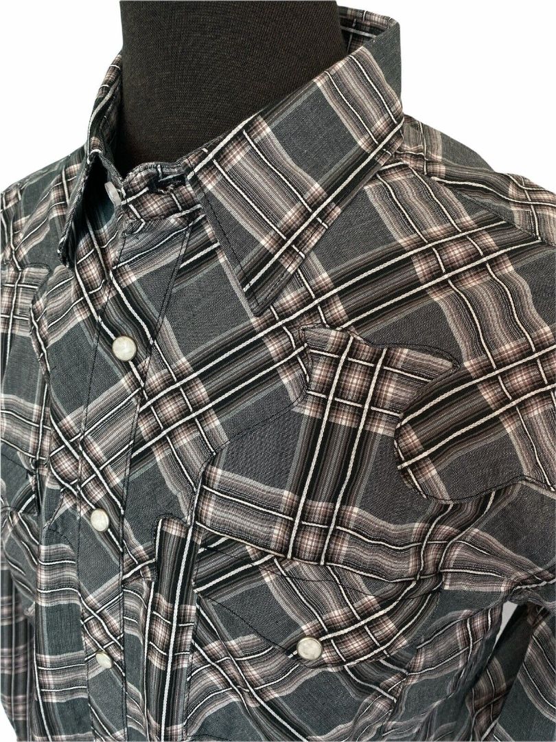 Large Wrangler Retro Men's Pearl Snap Plaid Shirt