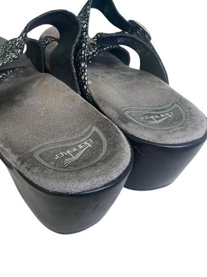 Size 38 (US 8) Dansko Womens Sophie Sandals Clogs Double Strap Black Shagreen