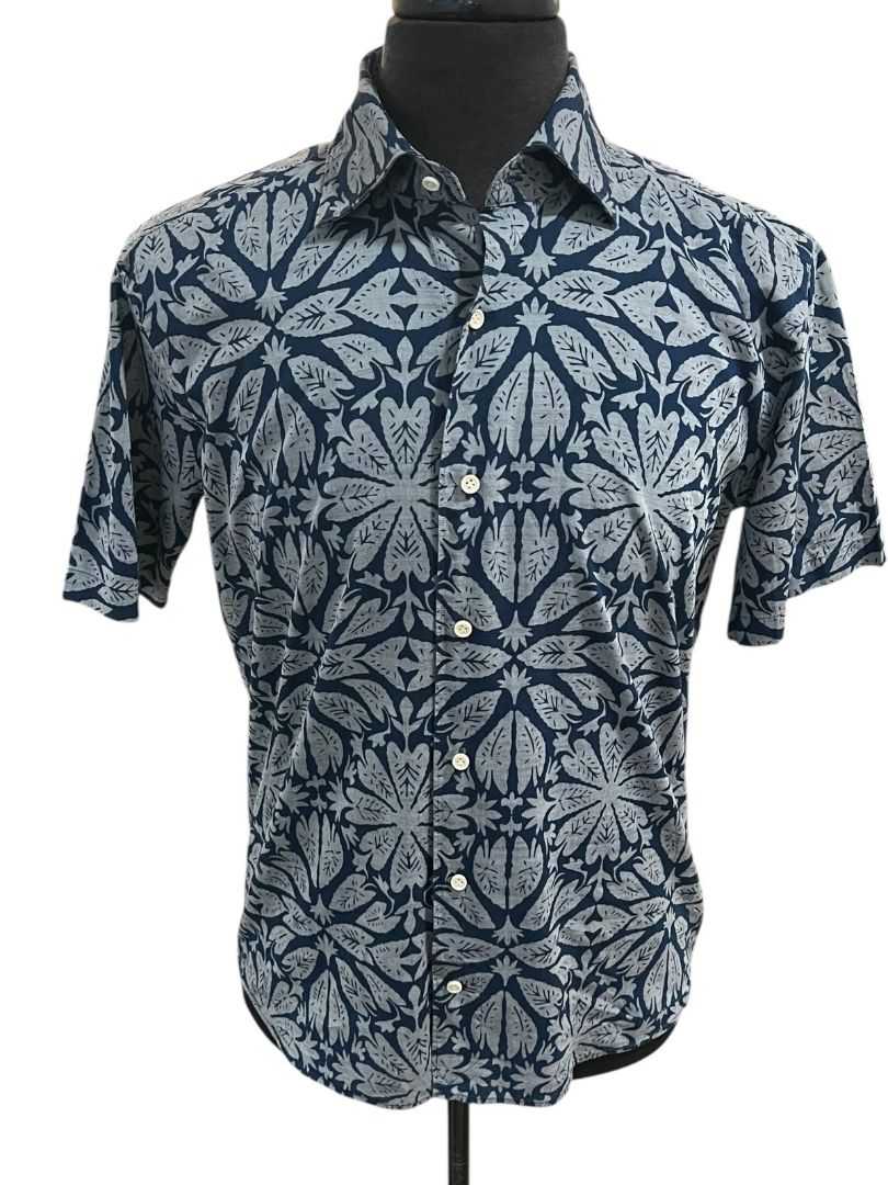 Medium Peter Millar Collection Hawaiian Button Up Shirt Blue Gray Mens 100% Cotton