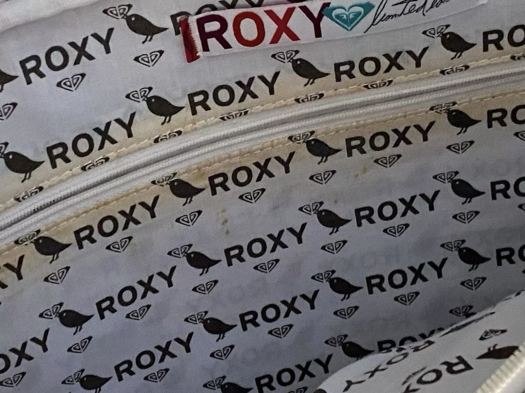 Roxy Patent Vinyl Travel Bag Computer 90s Y2K Limited Edition Brown White