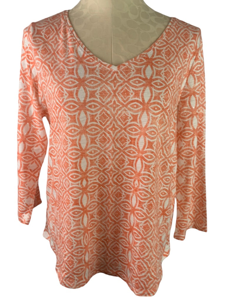 Medium Chico's (Size 1) Women's The Ultimate Tee Orange White Print V-Neck 3/4 Sleeve Top