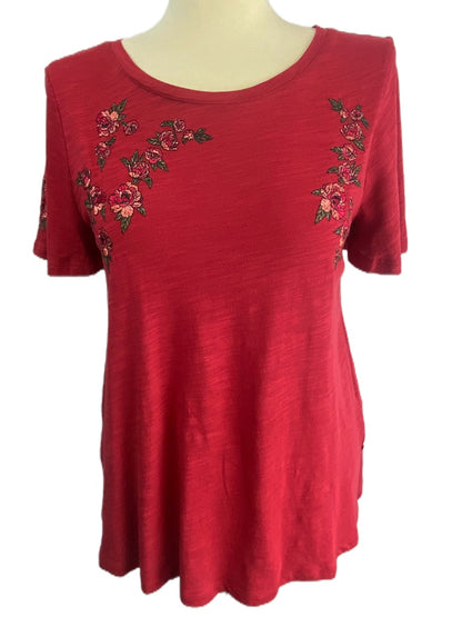 XS DG2 Diane Gilman Round Neck Women's Tshirt Red Pink Rose Embroidered