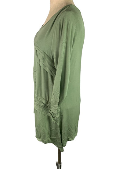 Medium LOGO Lori Goldstein Women's Sage Green New Tunic Sharkbite Hem