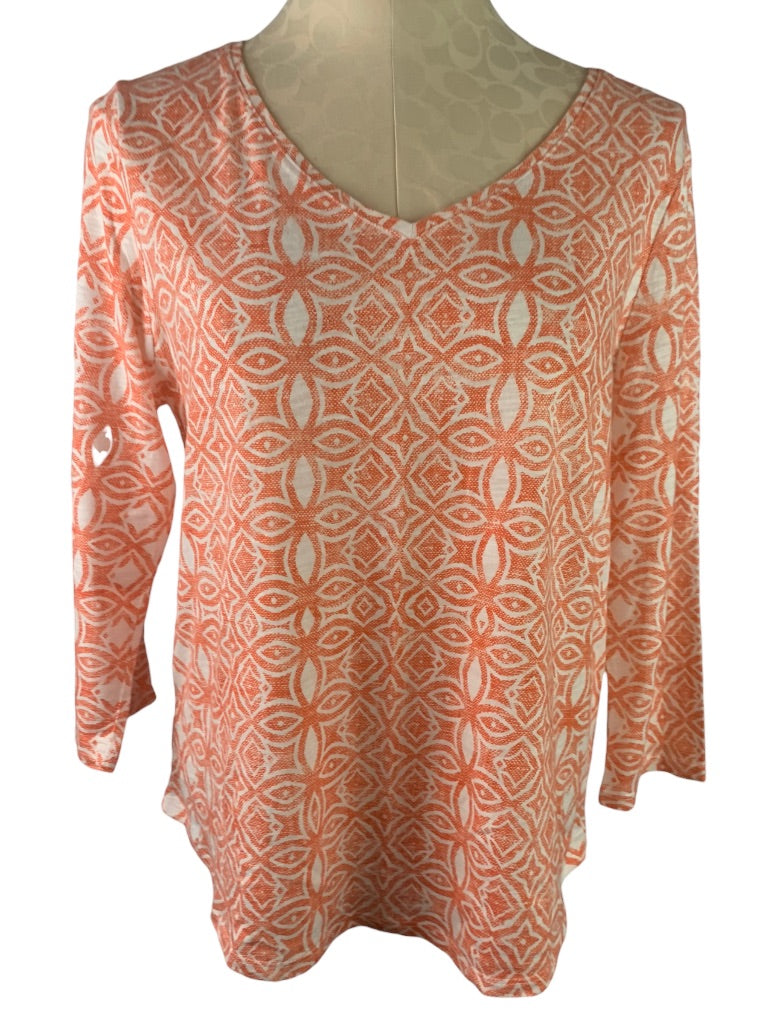 Medium Chico's (Size 1) Women's The Ultimate Tee Orange White Print V-Neck 3/4 Sleeve Top