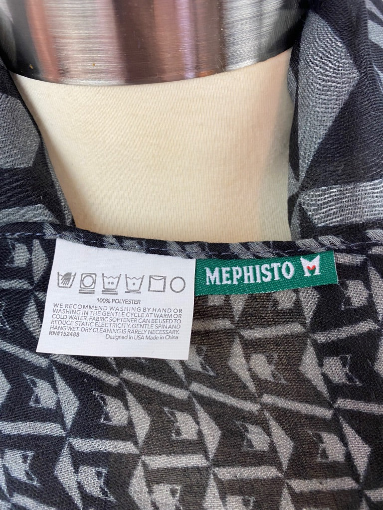 Mephisto Lightweight Black Gray Print Scarf 70 x 28"