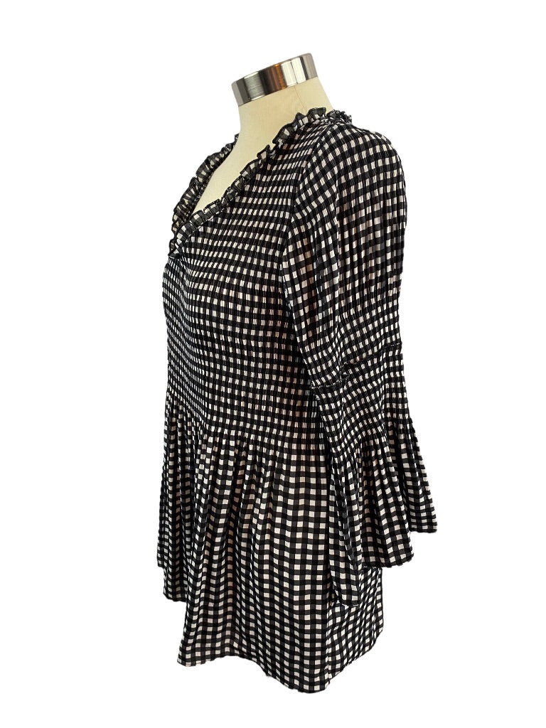 Large Charlie B. Women's Black White Gingham Flounce Blouse V-Neck