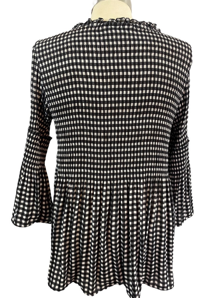 Large Charlie B. Women's Black White Gingham Flounce Blouse V-Neck