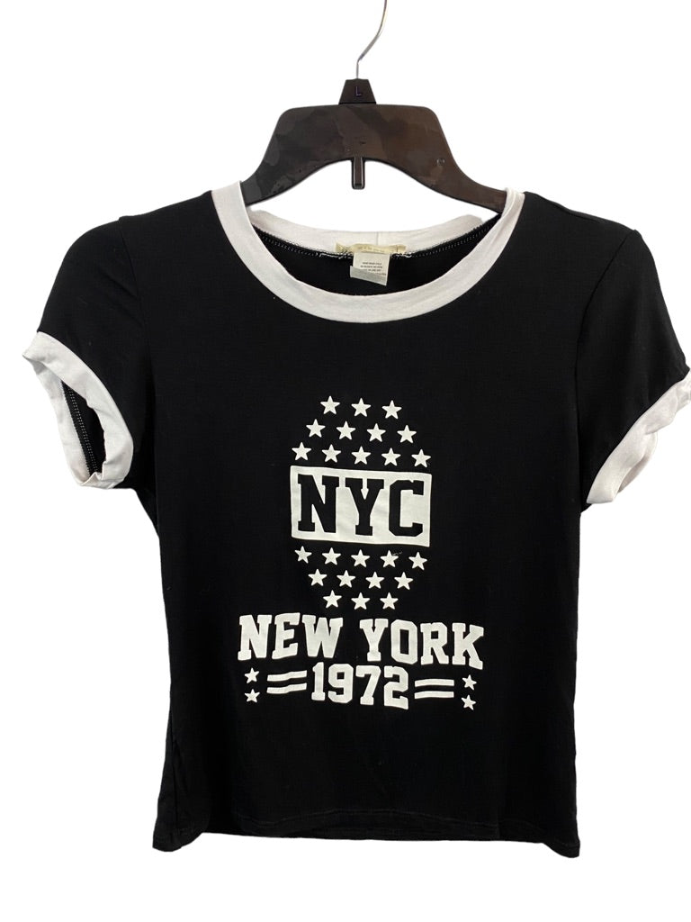 Medium Miroh Girls "NYC 1972" Black White Banded Short Sleeve Tshirt