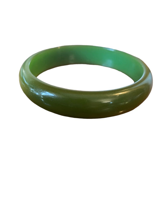 Vintage Bakelite Olive Green Bangle Bracelet 2.5" Inside Diameter .5" Width