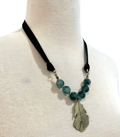 Blue Fluorite Stone Goldtone Leaf Necklace Velvet Tie Adjustable 36"