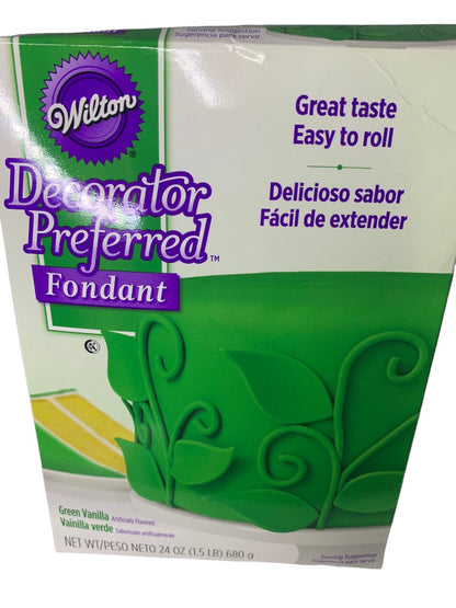 Decorator Preferred Fondant 24oz Green W7102-2307