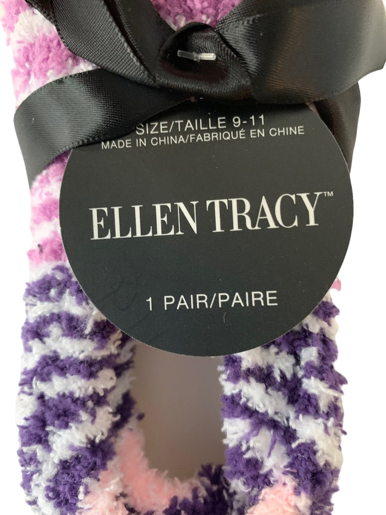 9-11 Ellen Tracy New Pair Fuzzy Socks Grip Bottoms Pink Purple Stripe